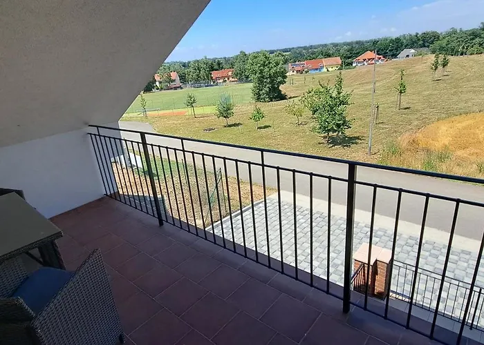 Vinarstvi Rodiny Buriankovy *